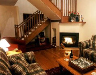 Valley Of The Waters - Southport Accommodation 4