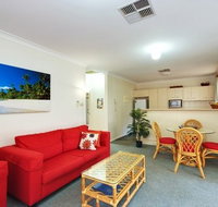 Beaches Serviced Apartments - Southport Accommodation