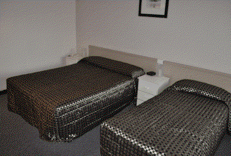 Econo Lodge Limestone Coast - Southport Accommodation 1