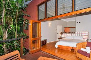 Azabu Luxury Accommodation - Southport Accommodation 2