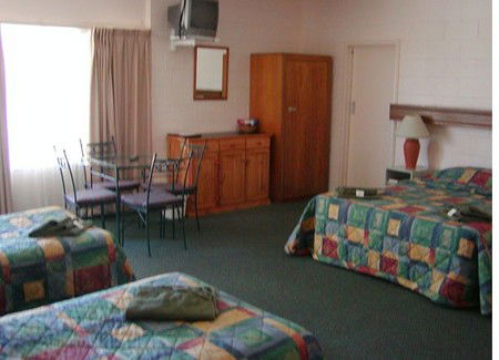 Best Western Silver Haven Motor Inn - Southport Accommodation 3