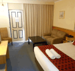 The Commodore Regent - Southport Accommodation