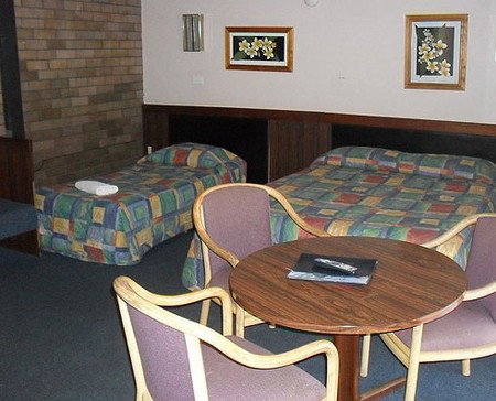 Downtown Motel - Accommodation Southport 2