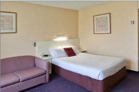 Country Comfort Tamworth Towers - Accommodation Southport 2