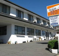 White Manor Motel - Southport Accommodation