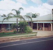 Clermont Motor Inn - Southport Accommodation