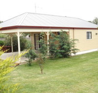 Gumtrees Cottage - Accommodation Southport