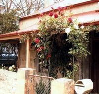 Bluebird Cottage - Southport Accommodation