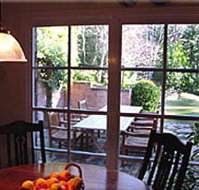 Twelvetrees Cottage - Southport Accommodation