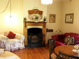 Elderberry Cottage - Accommodation Southport 0