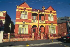 Edwardian Apartments - Accommodation Southport 0