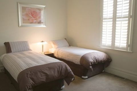 Sabina On Little Myers - Southport Accommodation 2