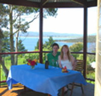Pomona Spa Cottages - Southport Accommodation