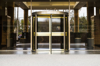 Pullman Melbourne On The Park - Accommodation Southport 17