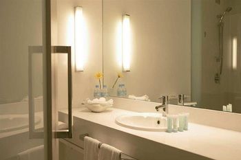 Pullman Melbourne On The Park - Accommodation Southport 26