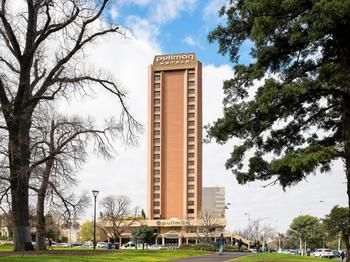 Pullman Melbourne On The Park - Accommodation Southport 46