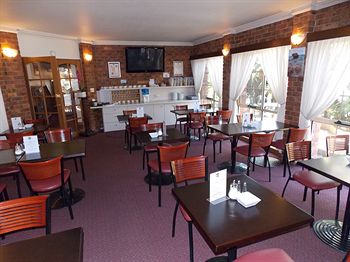 Bell Motel - Accommodation Southport 3