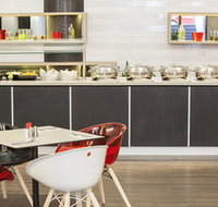 ibis Melbourne Hotel and Apartments - Accommodation Southport