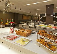 Causeway 353 Hotel - Accommodation Southport