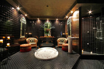 Echoes Boutique Hotel And Restaurant - Accommodation Southport 32