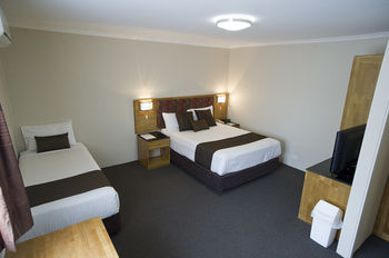 Noah's Mid City Motor Inn - Accommodation Southport 9