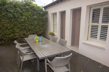 Sinclairs Bondi - Southport Accommodation 3