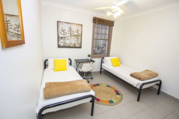 Sinclairs Bondi - Southport Accommodation 10