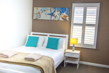 Sinclairs Bondi - Southport Accommodation 12
