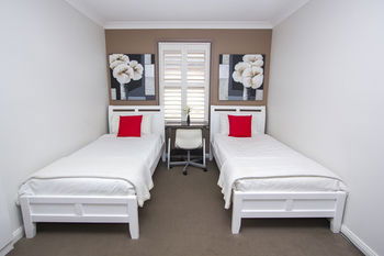 Sinclairs Bondi - Southport Accommodation 13