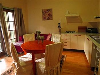 Barrington Wilderness Cedar Lodge Accommodation - Southport Accommodation 0