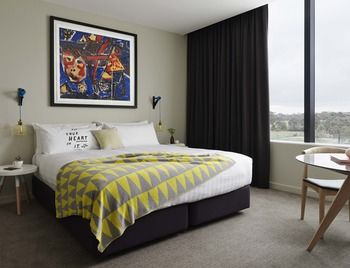 Art Series - The Larwill Studio - Southport Accommodation 23