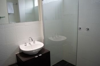 Adara East Melbourne - Accommodation Southport 18