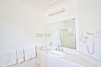Branxton House Motel, Hunter Valley - Accommodation Southport 7