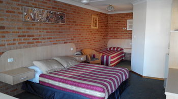 Branxton House Motel, Hunter Valley - Accommodation Southport 12