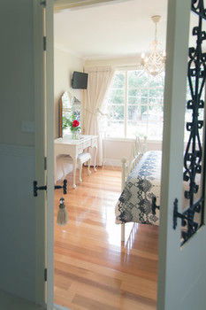 The Heart Of Emerald Bed & Breakfast - Accommodation Southport 24