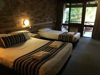 Avoca Beach Hotel & Resort - Southport Accommodation 28