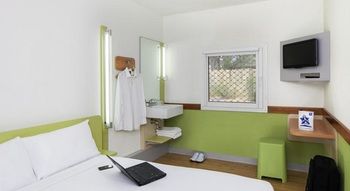 Ibis Budget Newcastle - Accommodation Southport 2