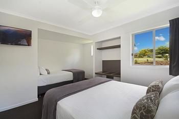 Cooroy Luxury Motel Apartments Noosa - Southport Accommodation 7