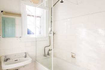 Bridgeview Hotel - Southport Accommodation 3