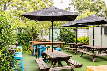 Bridgeview Hotel - Southport Accommodation 4