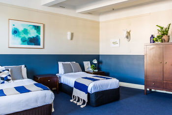 Bridgeview Hotel - Southport Accommodation 10
