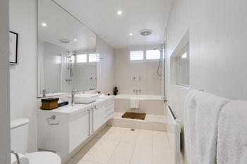 UrbanMinder @ Margeaux - Accommodation Southport 0