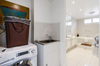 UrbanMinder @ Margeaux - Accommodation Southport 1