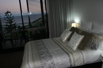 Apartment On King Street - Southport Accommodation 4