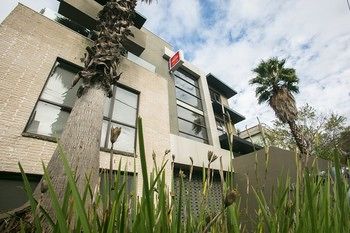 Comfy Kew Apartments - Accommodation Southport 21