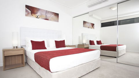 BEST WESTERN Islington Apartments - Southport Accommodation 1