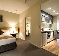 Mantra One Sandy Bay Road - Southport Accommodation