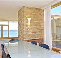 Riverfront Motel  Villas - Accommodation Southport