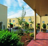 Bay View Villas - Southport Accommodation