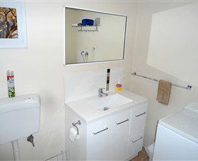 Ashwood Apartments - Bellerive - Southport Accommodation 1